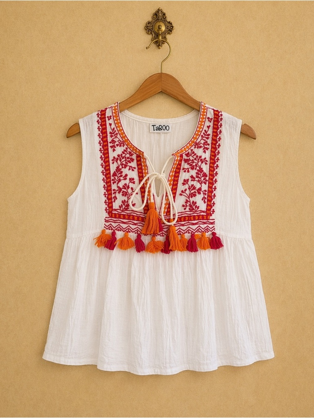 Taroo white gauze boho chic bohemian floral embroidery tassel top M